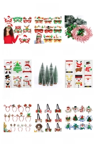 Catalogo con varie decorazioni natalizie tra cui mini alberi e occhiali festivi
