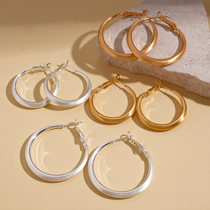 18k gold plated brushed metal hoop earrings in gold and silver finish for women