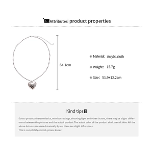 Detailed size and material specs for heart pendant necklace with acrylic beads