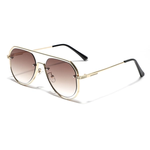 Fashion aviator sunglasses with gold metal frame and brown gradient lenses for men and women