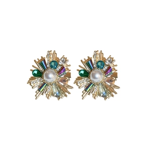 French retro floral stud earrings with crystal petals and centered faux pearl