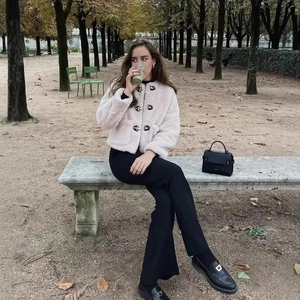 Veste Courte En Fausse Fourrure Pour Femme Manteau Chaud En Polaire Sherpa Avec Fermoir Métallique Élégant