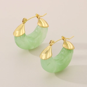 U-shaped green resin and gold titanium steel earrings with a soft jelly finish