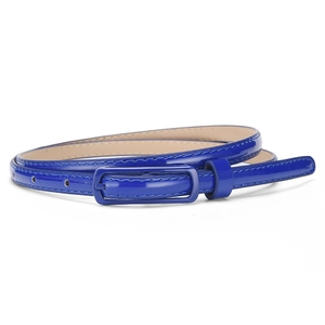 Cintura sottile in ecopelle blu lucido con fibbia ad ardiglione rettangolare coordinata