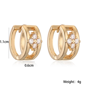 Gold plated four-leaf clover earrings with zircon stones and 1.1cm height dimension
