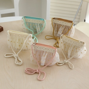 Mini lace-trimmed straw crossbody bag set with polka dot tulle for girls' summer travel
