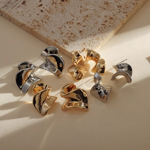 Minimalist Copper Twisted Geometric Stud Earrings With 925 Sterling Silver Post Modern Spiral Metal Earrings For Women Fashion Jewelry
