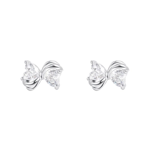 Elegant S925 sterling silver bow earrings with sparkling heart-shaped cubic zirconia stones