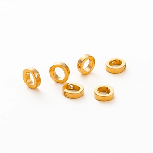 Detail of 1.8mm hole gold plated round letter beads for DIY jewelry making
