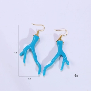 Detailed size specifications for blue coral dangle earrings showing 7cm height and 4cm width
