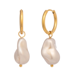 Irregular Baroque pearl hoop earrings in golden stainless steel for women