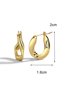 Detail view of gold twisted metal earrings with dimensions of 1.6cm and 2cm height