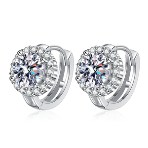 Elegant s925 silver sunflower earrings with sparkling moissanite halo and hoop design