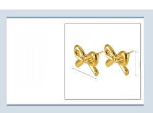 Macro shot of gold bow earrings showing 20x13mm dimensions and 5.16g weight details