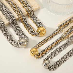 Collier punk multicouche en maille d'acier inoxydable avec grosses perles polies dorées et roses