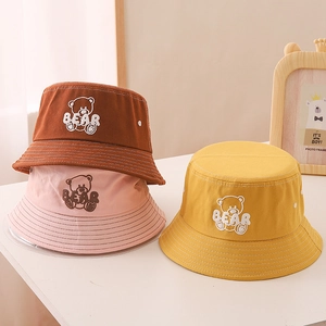 Kids bear embroidery sun hats in brown, pink and yellow cotton for outdoor protection