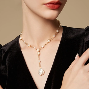 Elegant Baroque Freshwater Pearl Y-Shaped Necklace Champagne Gold Copper Rhinestone Clavicle Chain Jewelry For Women Gift