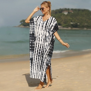 Bohemian black and white tie-dye long beach kaftan with deep V-neck and side slits