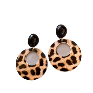 Bohemian acrylic leopard print oversized hollow round hoop earrings with black studs
