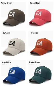 Vue détaillée de casquettes en coton en vert militaire et kaki avec broderie CA élégante