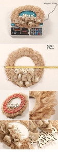 Detailed specs showing weight 210g and 37cm diameter for the champagne gold Xmas wreath