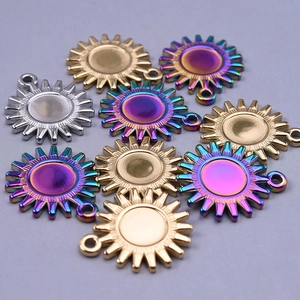 DIY sun-shaped 304 stainless steel pendant trays in gold, silver, and rainbow finishes