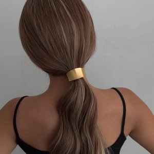 Elegant gold alloy bow hair ring for women, minimalist half-tied ponytail accessory