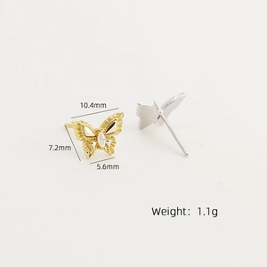 Dimensions détaillées des boucles d'oreilles papillon en argent et or avec petits diamants