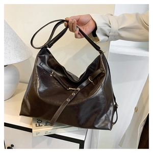 Brown retro large capacity shoulder bag in glossy PU leather with gold hardware