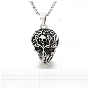 Detailed specs of the vintage steel pirate skull pendant with chain dimensions and weight