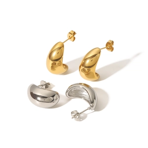 Set of two pairs of minimalist polished gold and silver water drop stud earrings