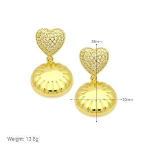 Detail view of heart and round gold earrings with dimensions 38mm height and 13.6g weight