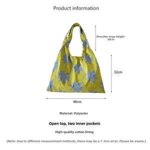 Detailed size chart for the green floral canvas tote bag with polyester lining and inner pockets