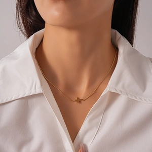 Minimalist Horizontal Cross Pendant Necklace 18K Gold Plated Copper Box Chain Jewelry For Women Daily Wear