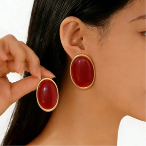 Retro minimalist wine red oval resin earrings with elegant gold trim for women