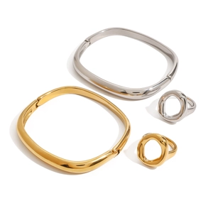 Bracciali e anelli geometrici minimalisti in acciaio inossidabile placcato oro 18 carati