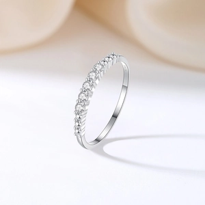 Sparkling S925 sterling silver stackable ring with 11 round brilliant-cut cubic zirconia