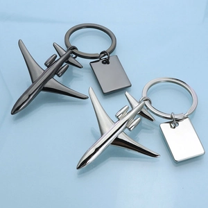Zinc Alloy Airplane Keychain 3D Aviation Model Key Ring Fighter Jet Helicopter Rocket Engine Pendant Souvenir Gift