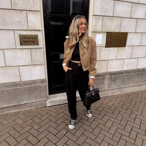 Women Bomber Jacket Baseball Collar Polyester Ribbed Trim Contrast Color Single Breasted Metal Buttons Casual Cropped Coat