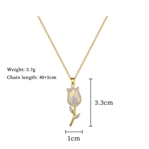 Detailed specs of tulip flower pendant necklace with 3.7g weight and 40+5cm chain length