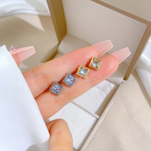 Square Zircon Stud Earrings Minimalist Titanium Steel Geometric Piercing Jewelry For Women Men Elegant Fashion