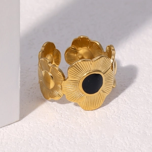 Bague marguerite en acier inoxydable plaqué or 18 carats avec centre en émail noir