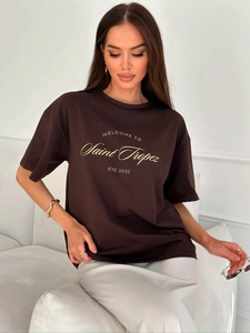 Detail of loose-fit brown cotton T-shirt with Saint Tropez letter print and round neck