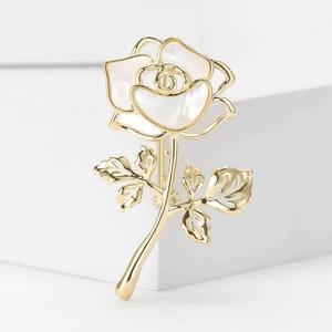 Elegant Rose Flower Brooch Copper Alloy With White Mother Of Artificial Pearl Shell Gold Plated Luxury Fashion Pin For Women
