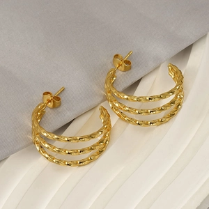 Fashionable 18K gold plated stainless steel twisted C-shape stud earrings for women