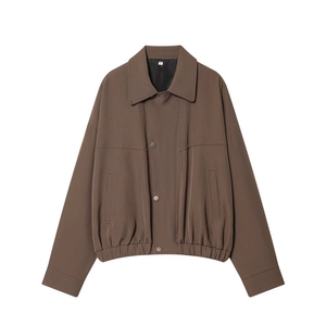 Veste aviateur marron à manches longues avec col à revers et boutons en métal