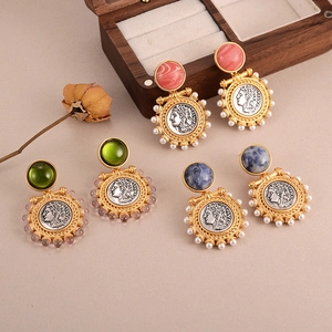 Vintage Portrait Coin Drop Earrings Alloy Resin Faux Artificial Pearl With 925 Sterling Silver Earring Post French Palace Style