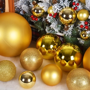 Golden Christmas ball ornaments set with matte, glossy, and glitter finishes for tree decor