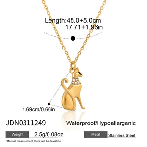 Detailed dimensions of 18K gold stainless steel cat pendant with sparkling crystal inlay