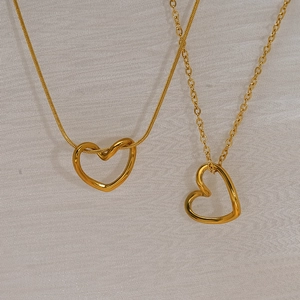 18K gold plated stainless steel hollow heart pendant with snake and O-chain set